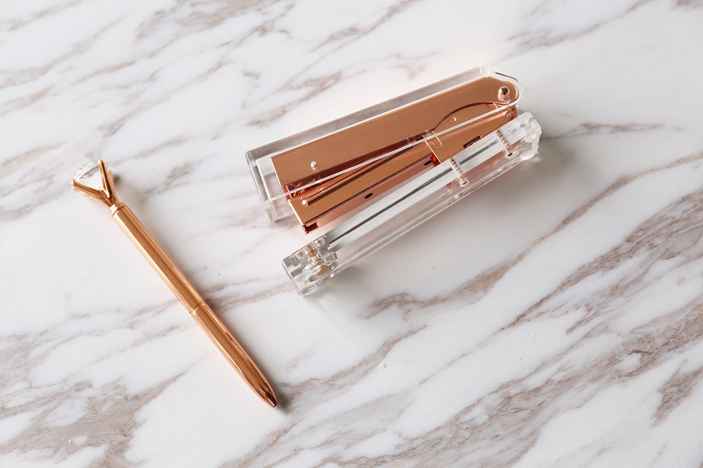 Rose Gold Stapler,Modern Office Desk Accessory,Acrylic stapler, office gift idea, gold gift for her,